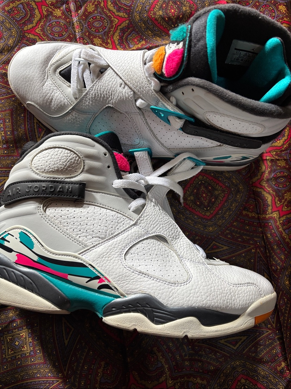 2018 Nike Air Jordan Retro 8
VIll South Beach 305381-113
Mens US Size 11